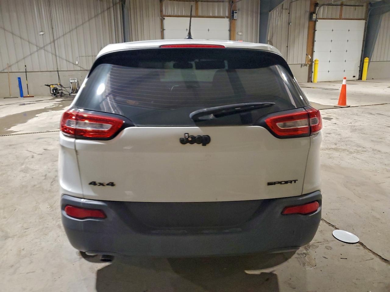 2014 Jeep Cherokee Sport VIN: 1C4PJMAB6EW146040 Lot: 96954755