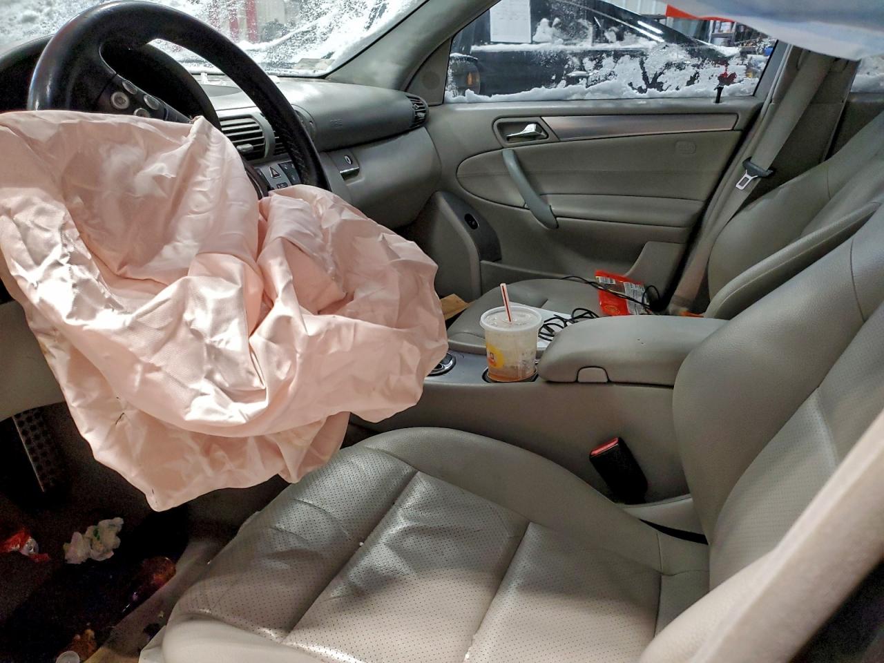 2005 Mercedes-Benz C 230K Sport Sedan VIN: WDBRF40J65F725336 Lot: 94676555