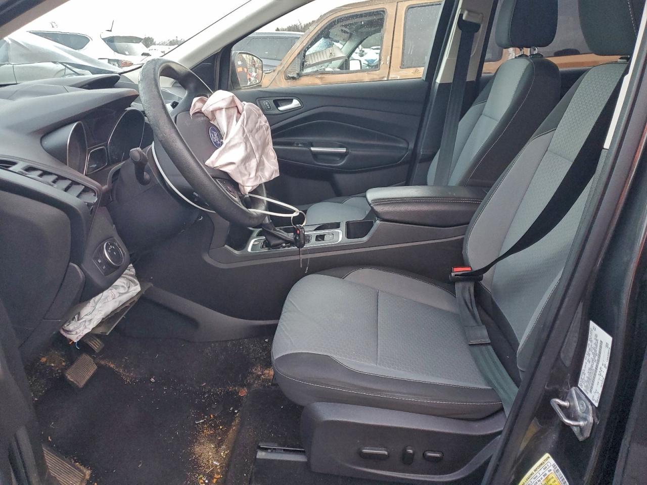 2017 Ford Escape Se VIN: 1FMCU0GD8HUE00205 Lot: 97606745