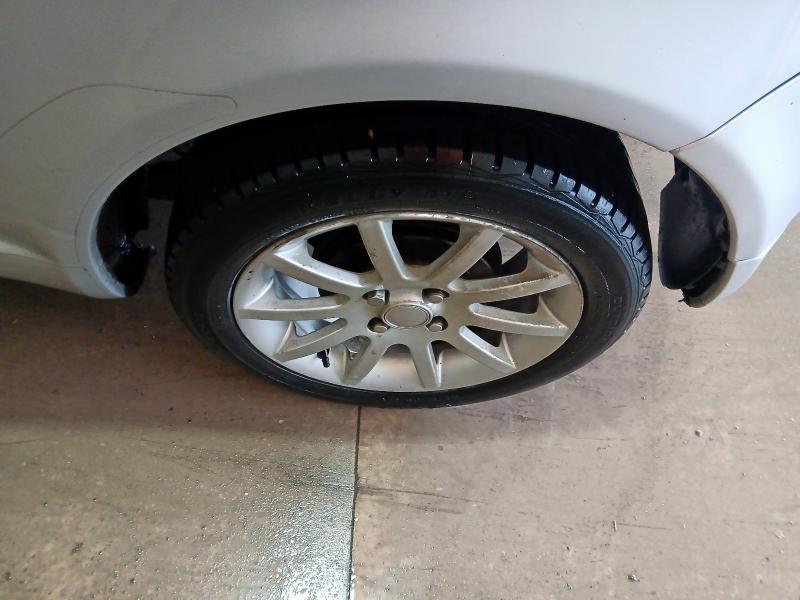 2003 TOYOTA YARIS COLO