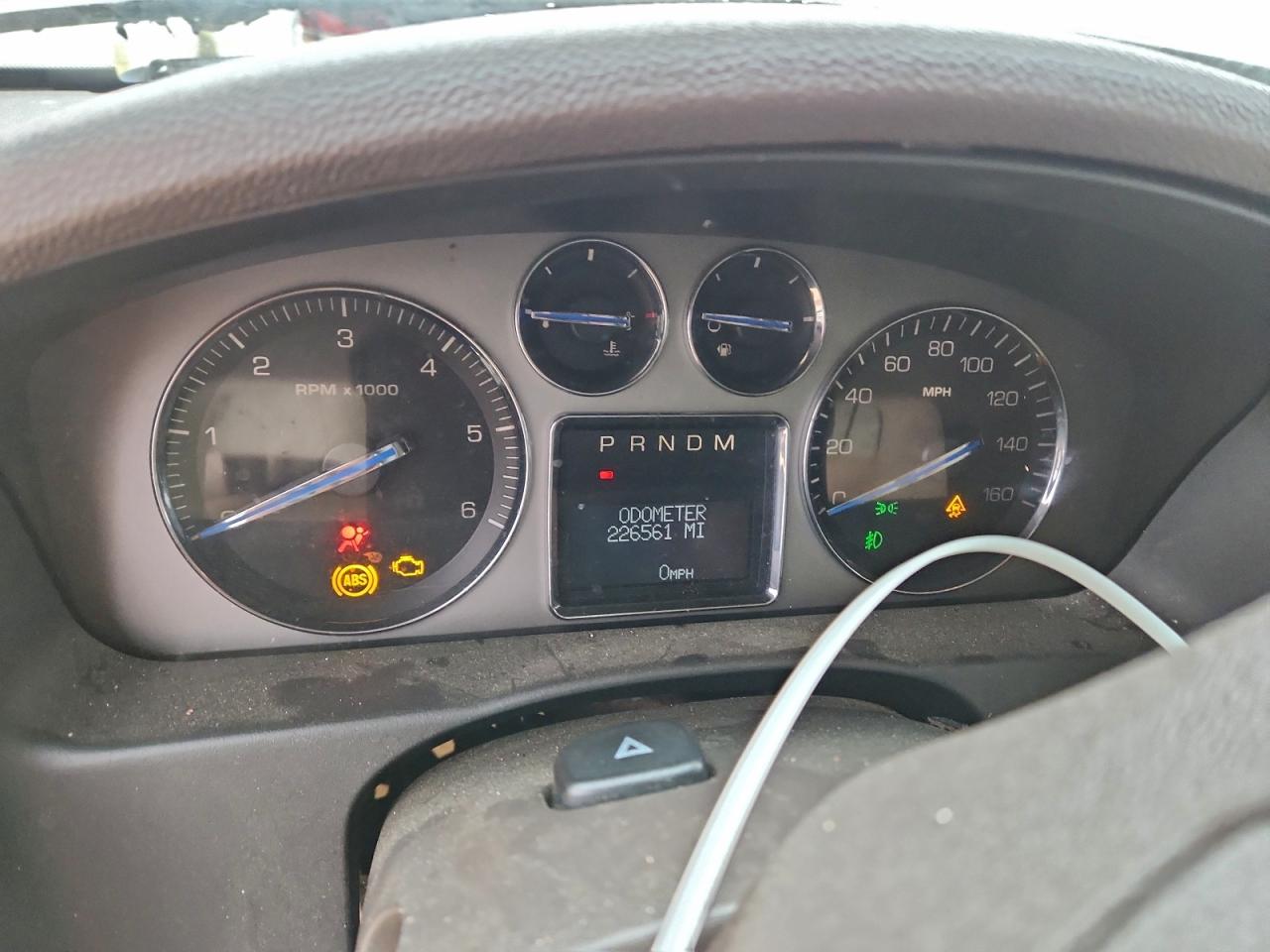 2007 Cadillac Escalade Luxury VIN: 1GYEC63897R379856 Lot: 93959085