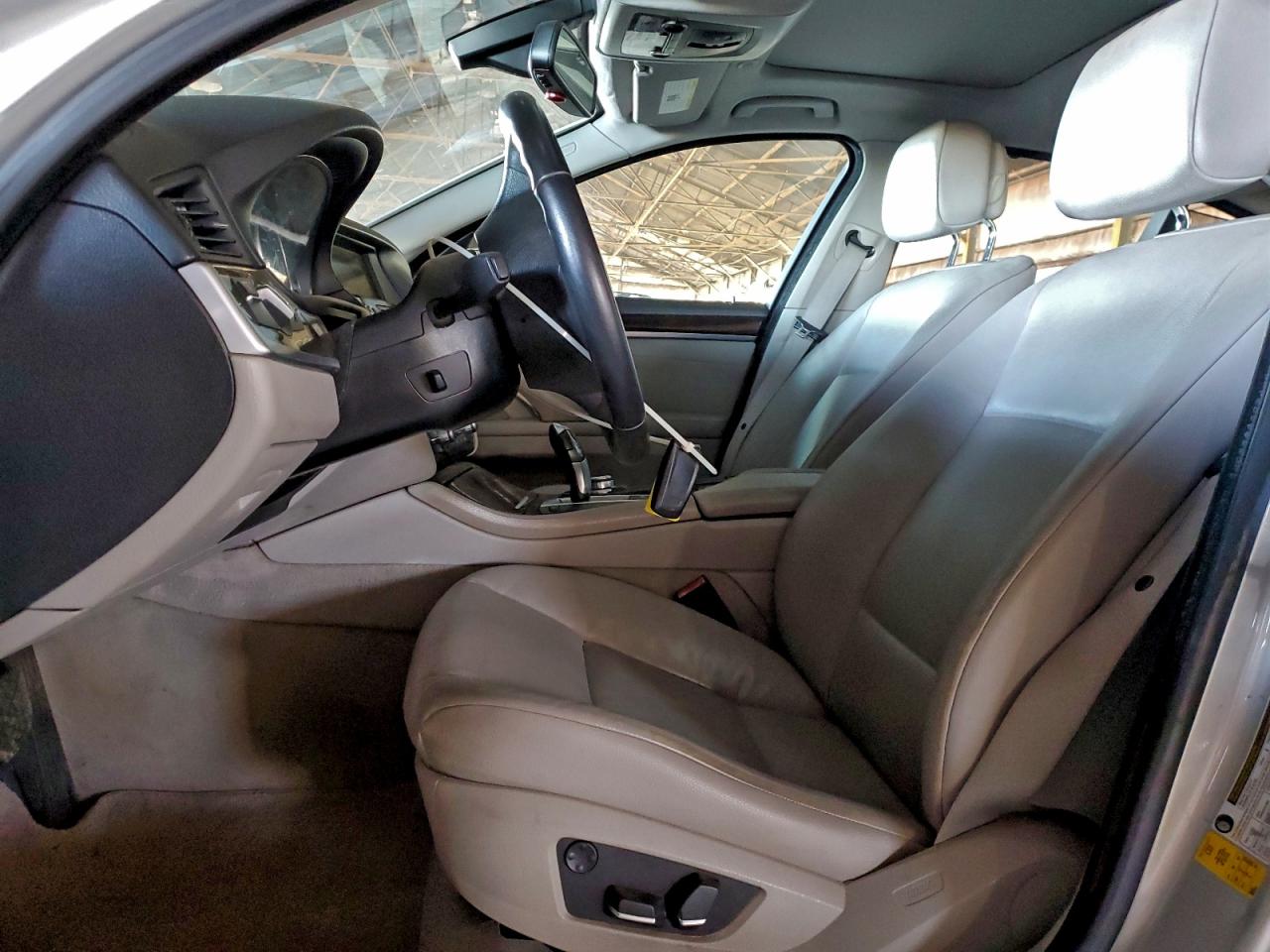 2011 BMW 528 I VIN: WBAFR1C5XBC744541 Lot: 95325395