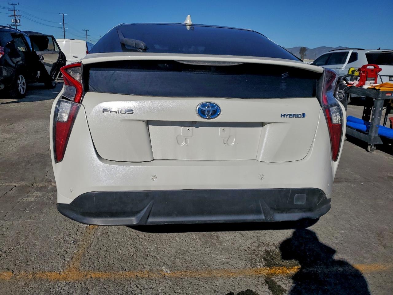 2017 Toyota Prius VIN: JTDKARFUXH3036079 Lot: 92117885
