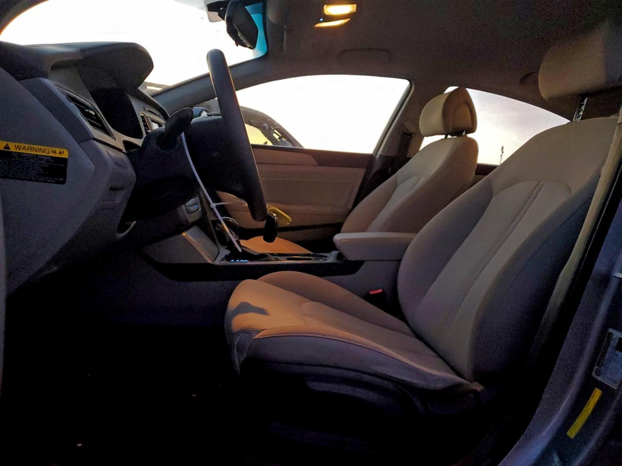 2016 Hyundai Sonata Hybrid VIN: KMHE24L19GA029119 Lot: 94865915