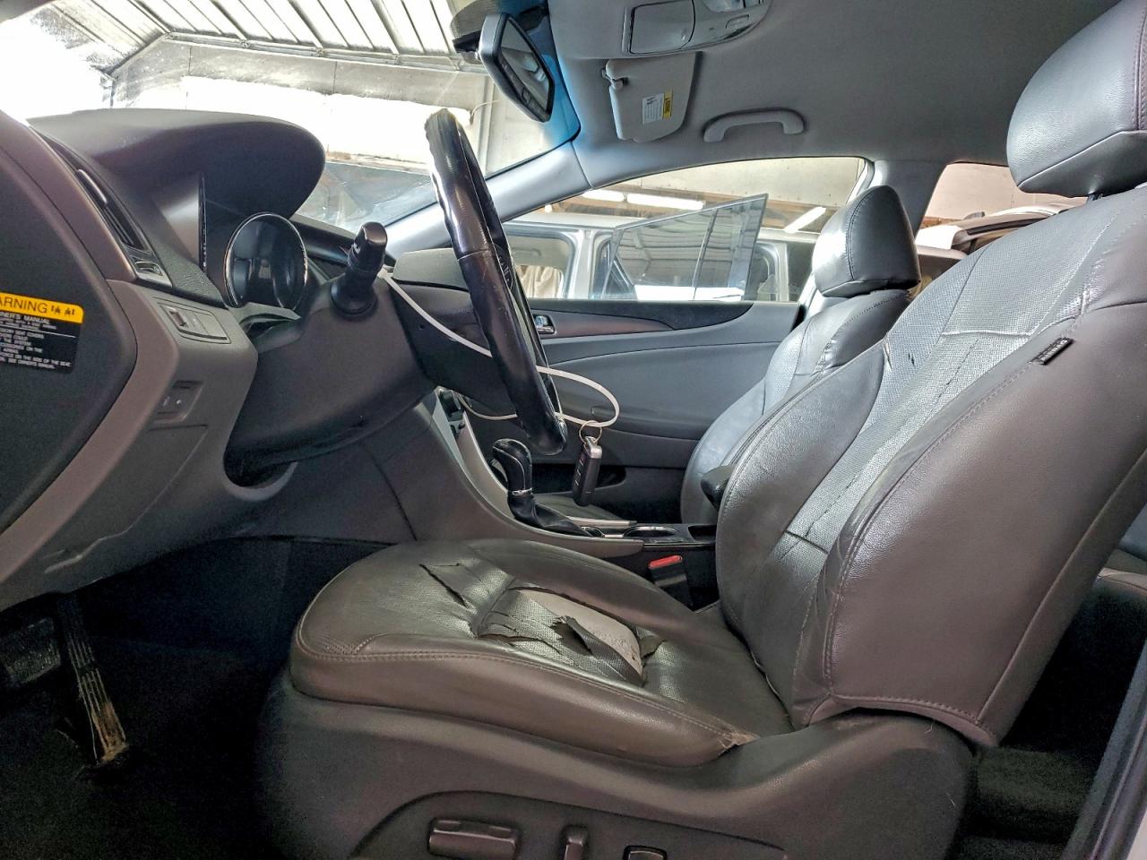 2015 Hyundai Sonata Hybrid VIN: KMHEC4A46FA130773 Lot: 93938395