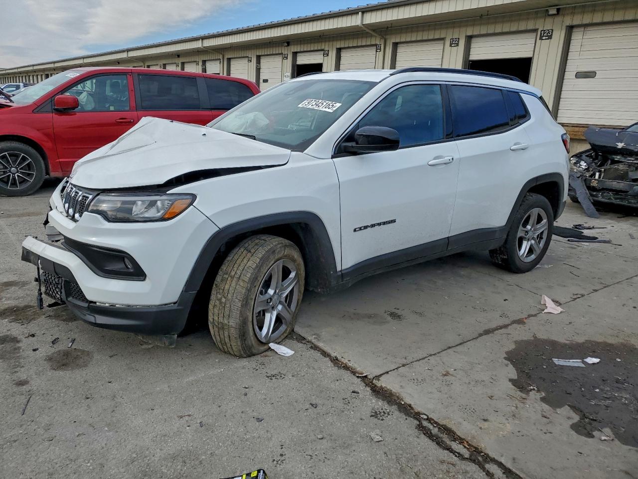 2023 Jeep Compass Latitude VIN: 3C4NJDBN1PT561744 Lot: 97345165