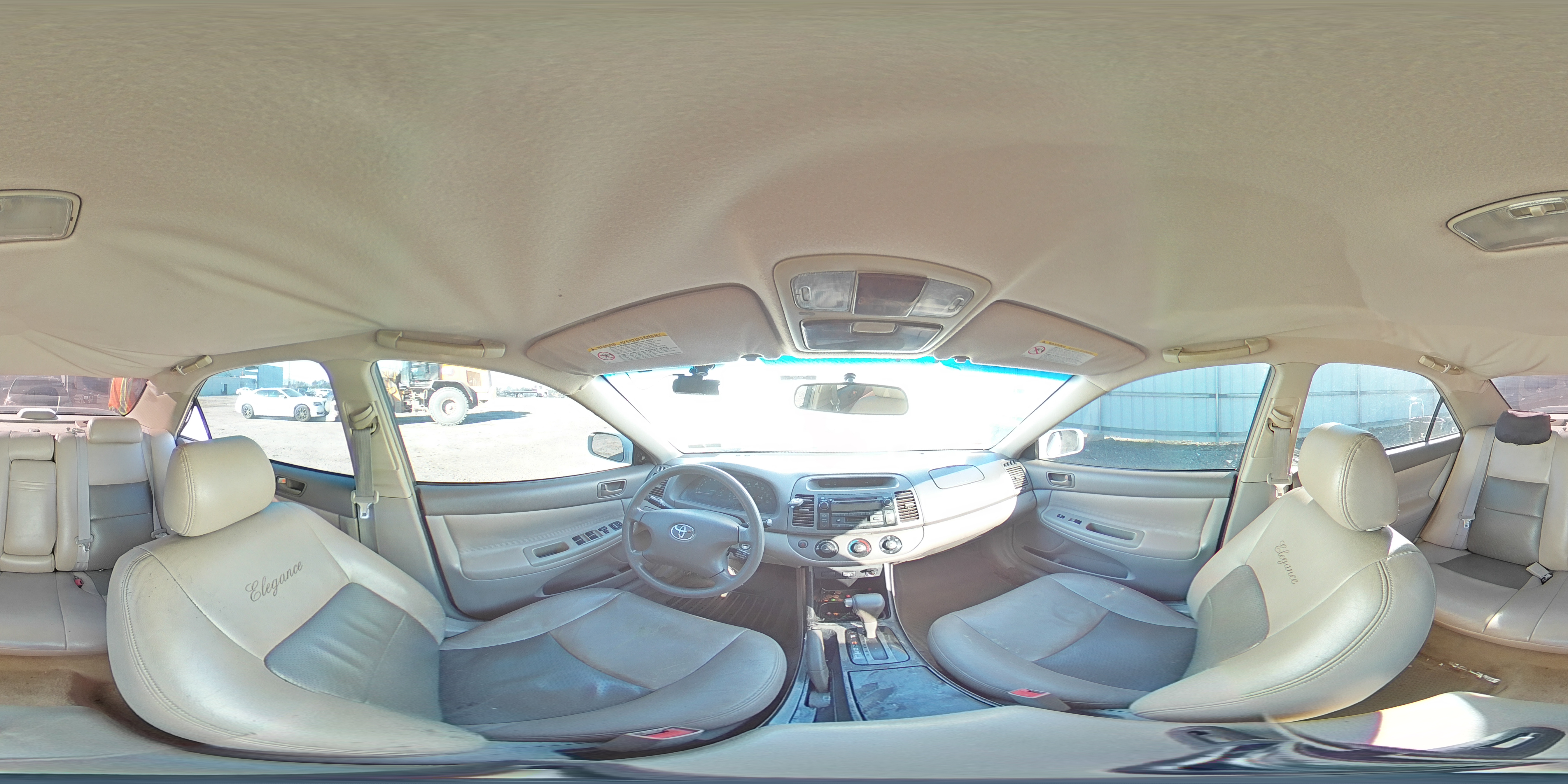 2003 Toyota Camry Le VIN: 4T1BE32K13U204423 Lot: 94395705