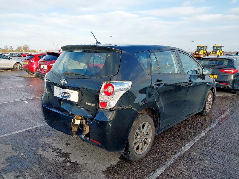 2011 TOYOTA VERSO 2.0 D-4D TR LTHR/PAN RF 5DR