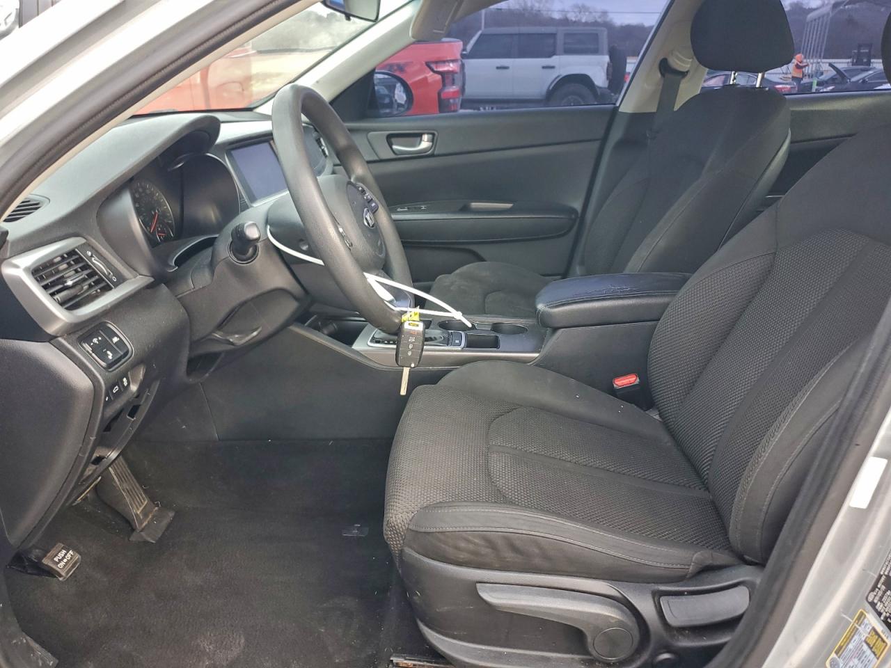 2019 Kia Optima Lx VIN: 5XXGT4L37KG318797 Lot: 97396065