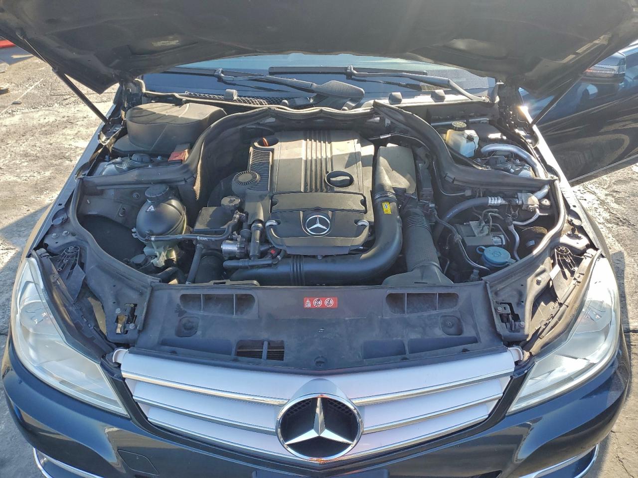 2012 Mercedes-Benz C 250 VIN: WDDGF4HB6CR224065 Lot: 94196335