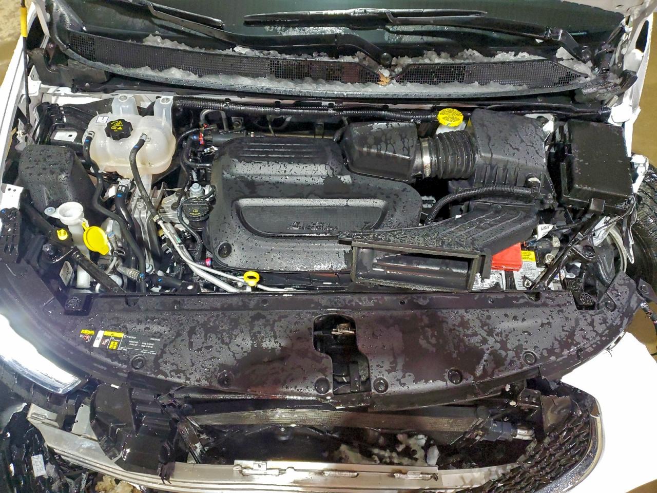 2025 Chrysler Pacifica Select VIN: 2C4RC1BG5SR600570 Lot: 96202915