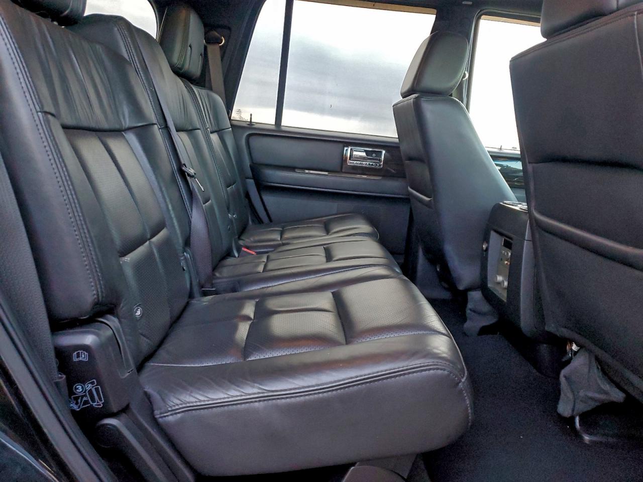 2008 Lincoln Navigator VIN: 5LMFU28578LJ06958 Lot: 95836825