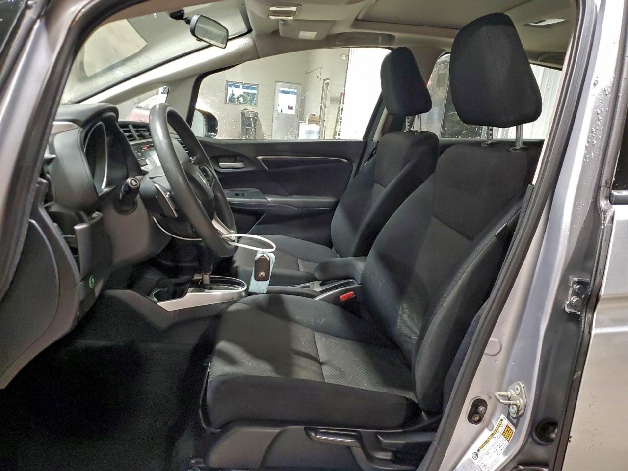 2017 Honda Fit Ex VIN: 3HGGK5H70HM704586 Lot: 96307825