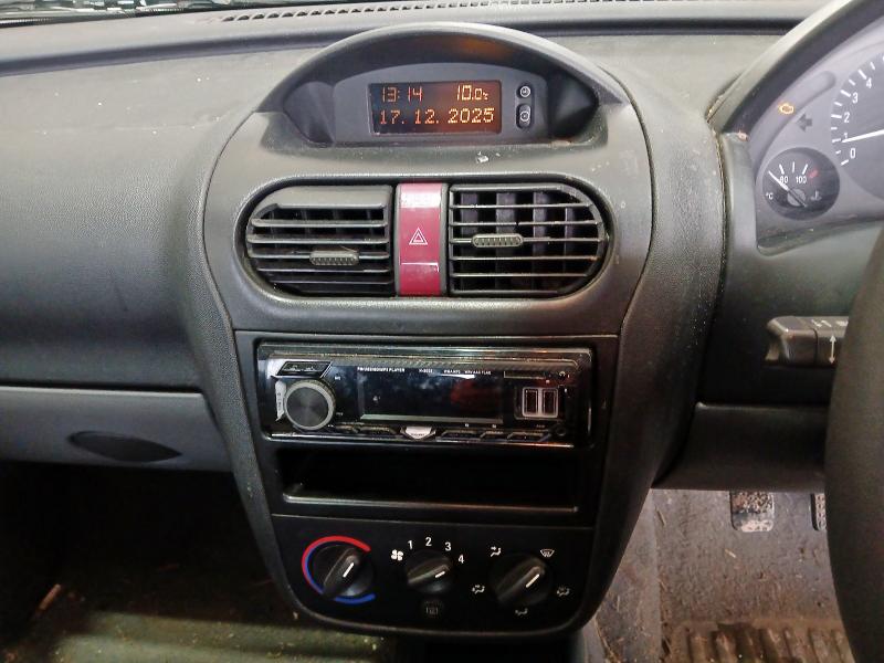 2001 VAUXHALL CORSA 1.2I 16V COMFORT 5DR