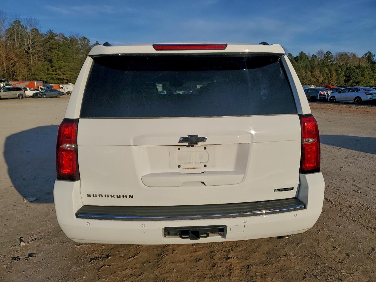 2017 Chevrolet Suburban K1500 Premier VIN: 1GNSKJKC9HR136867 Lot: 96105775