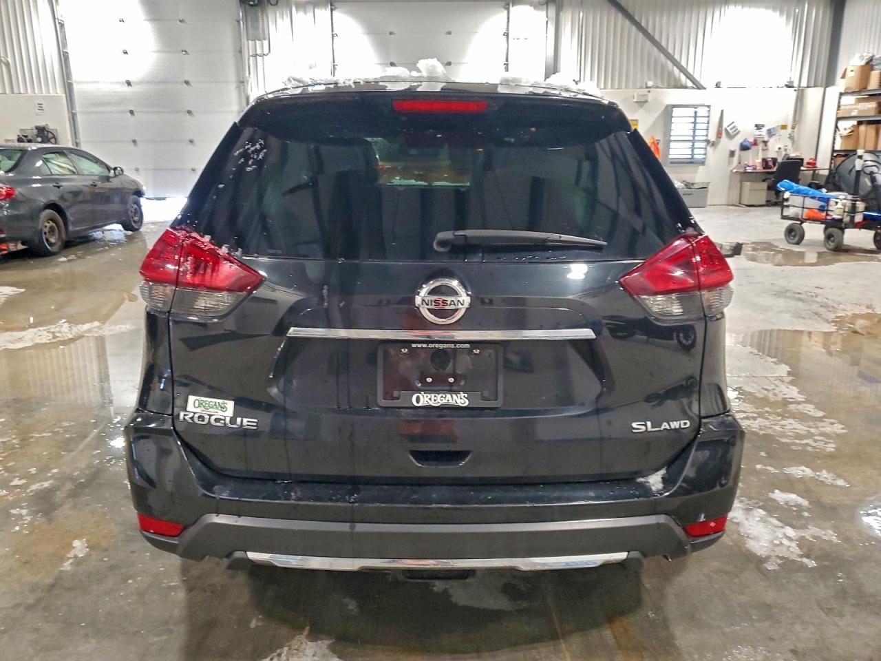 2018 Nissan Rogue S VIN: 5N1AT2MV7JC736880 Lot: 95308145