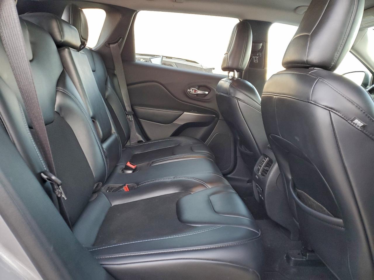 2020 Jeep Cherokee Latitude Plus VIN: 1C4PJMLB5LD526413 Lot: 93960645