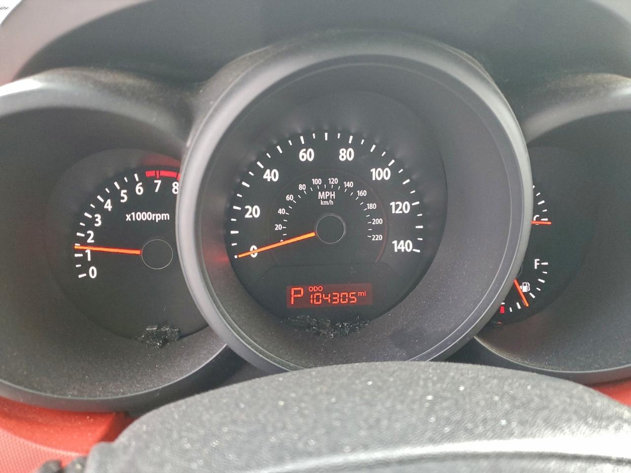 2010 Kia Soul + VIN: KNDJT2A22A7041732 Lot: 96120445