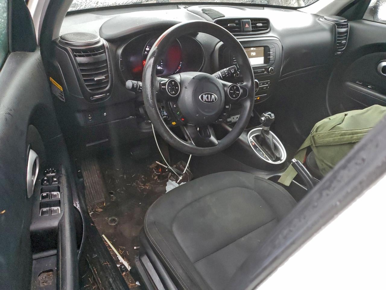 2017 Kia Soul + VIN: KNDJP3A5XH7449300 Lot: 95216335