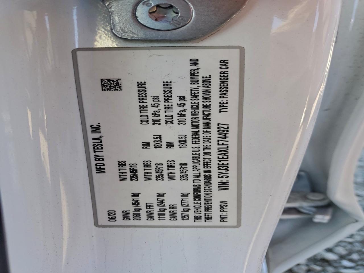 2020 Tesla Model 3 VIN: 5YJ3E1EAXLF744927 Lot: 96351295