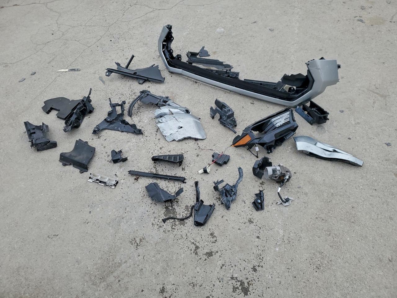 2025 Toyota Tacoma Double Cab VIN: 3TYKB5FN8ST017443 Lot: 96088045