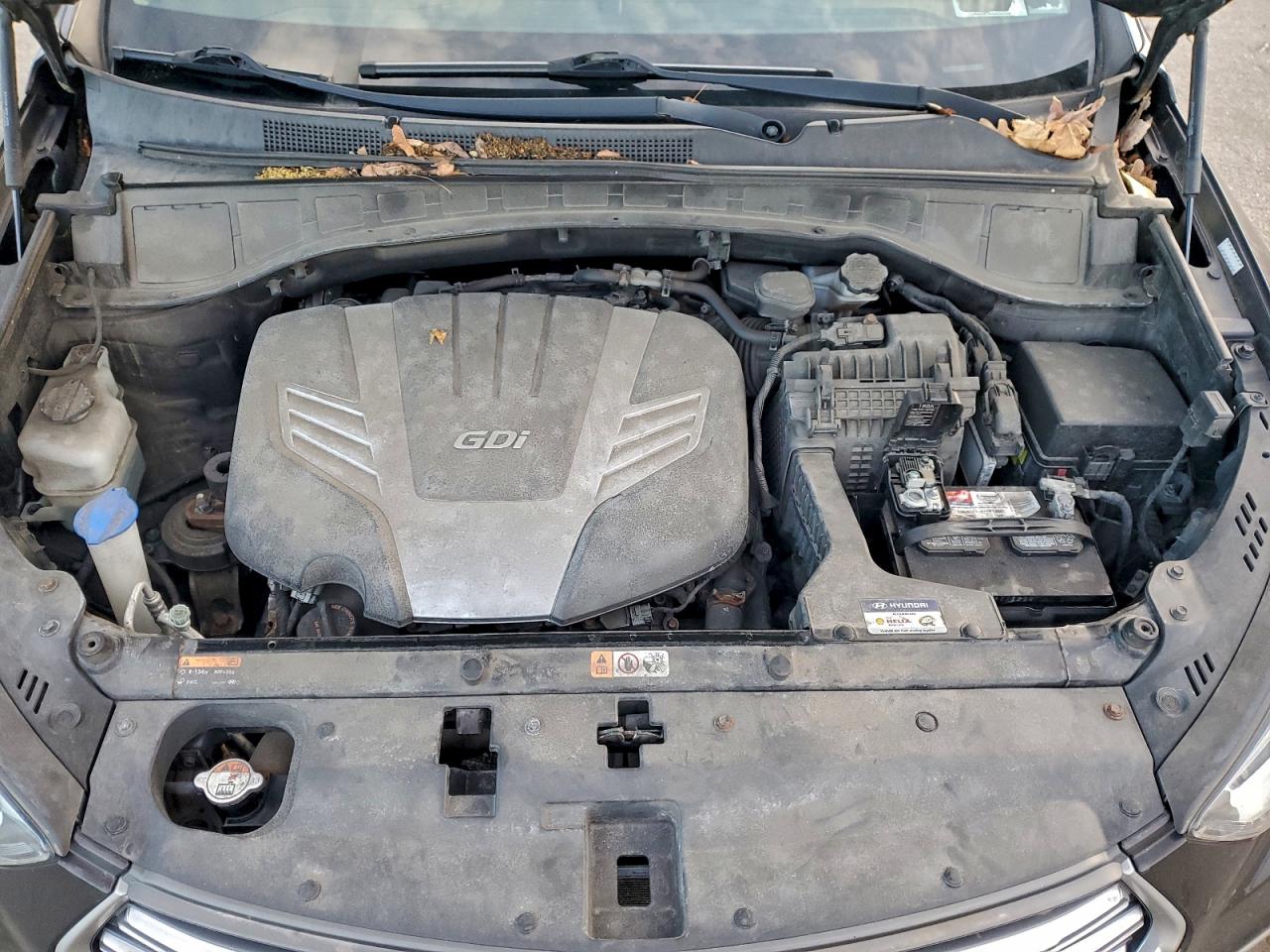 2017 Hyundai Santa Fe Se VIN: KM8SMDHF6HU210471 Lot: 94722605