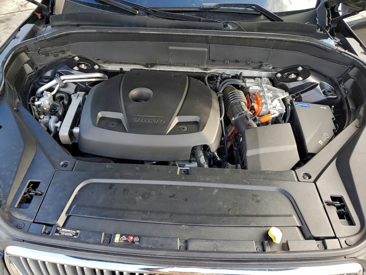 2017 Volvo Xc90 T8 VIN: YV4BC0PL4H1187505 Lot: 94756405