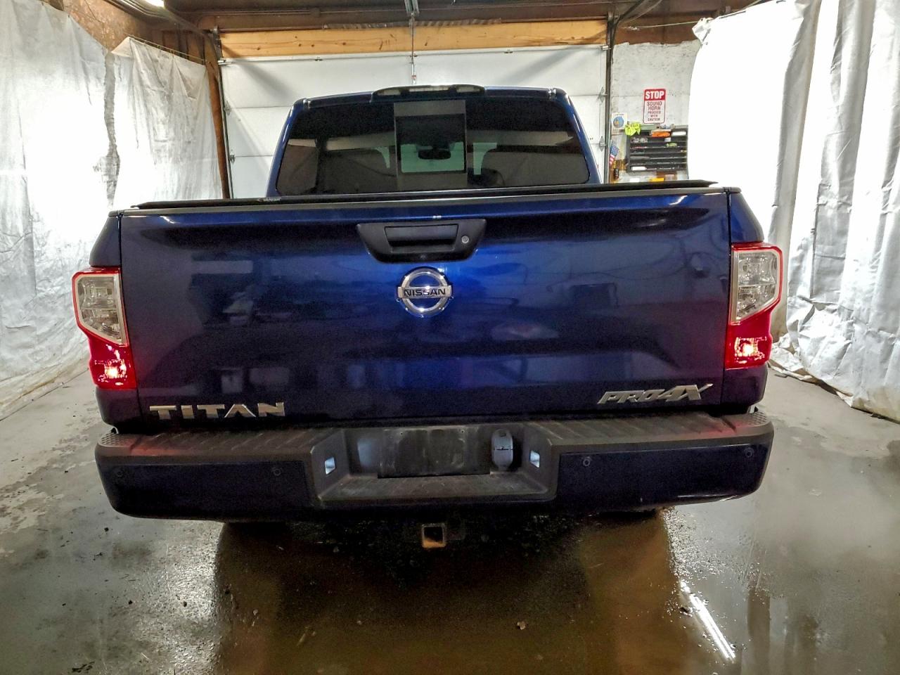 2018 Nissan Titan Sv VIN: 1N6AA1E59JN551279 Lot: 94775565