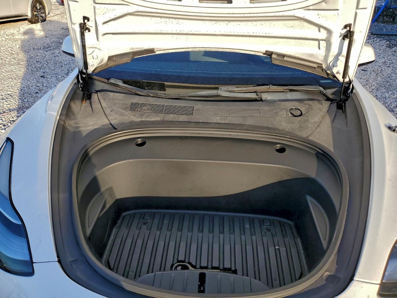 2022 Tesla Model 3 VIN: 5YJ3E1EB2NF260455 Lot: 95322905