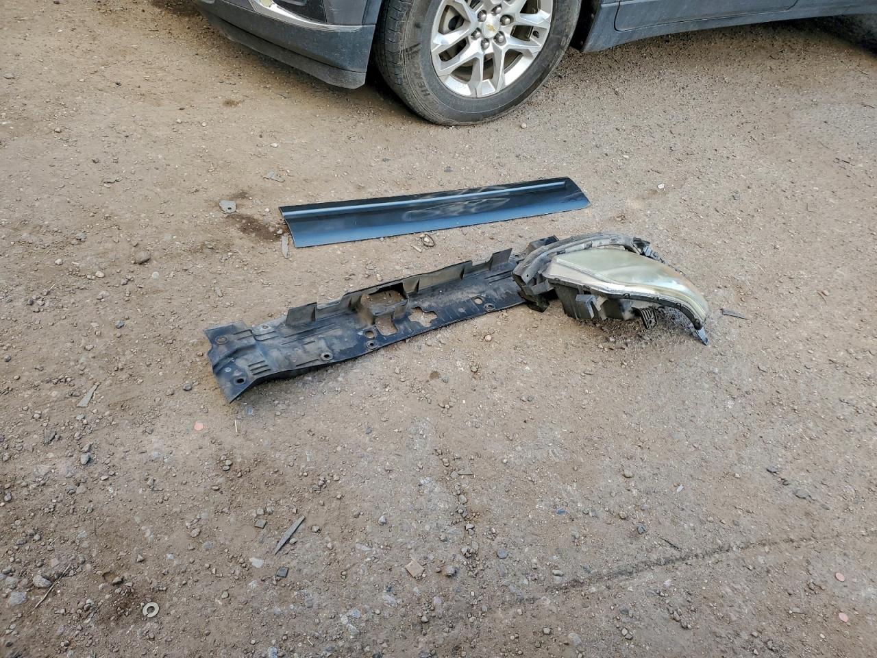 2007 Honda Pilot Ex VIN: 5FNYF28497B010462 Lot: 94818125