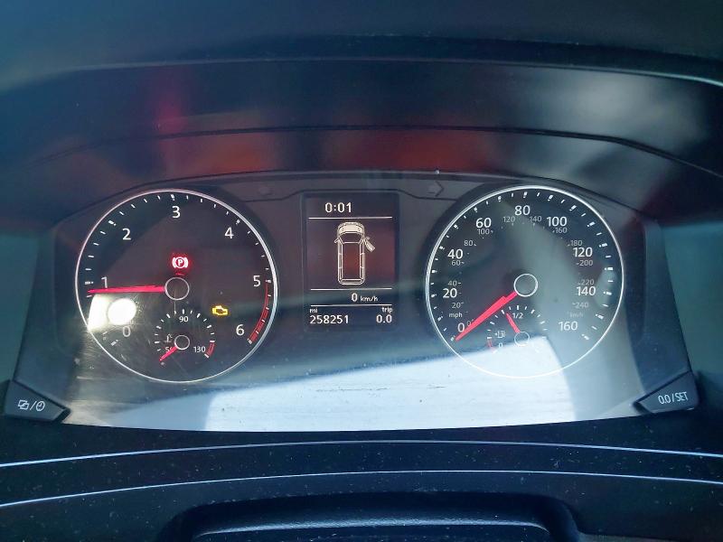 2018 VOLKSWAGEN TRANSPORTER SHUTTLE 2.0 TDI BMT 102PS S MINIBUS