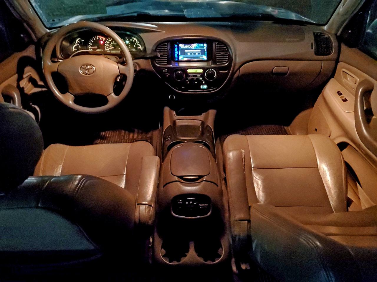 2004 Toyota Sequoia Sr5 VIN: 5TDZT34A74S230995 Lot: 91835425