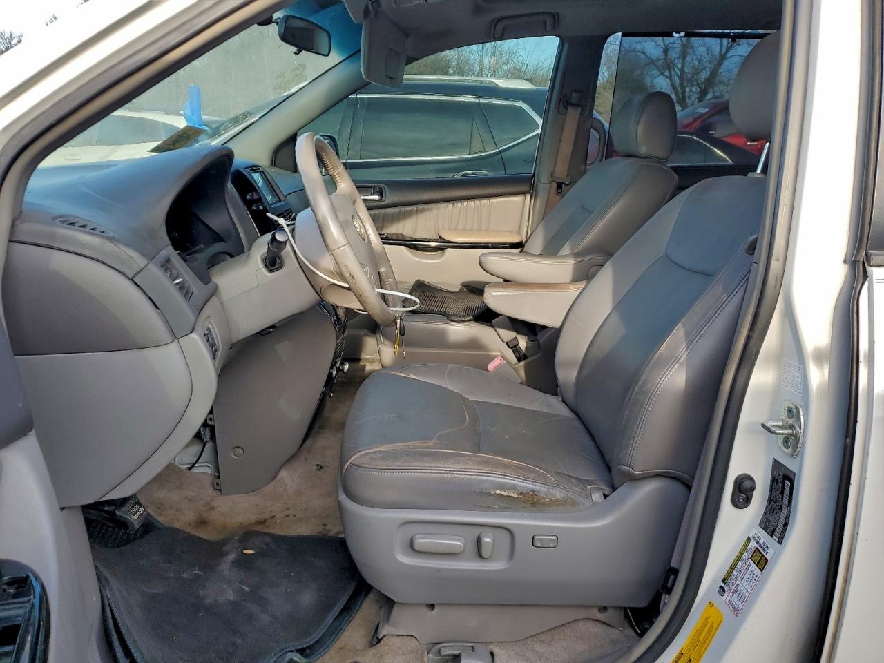 2008 Toyota Sienna Xle VIN: 5TDZK22C88S174864 Lot: 96827385