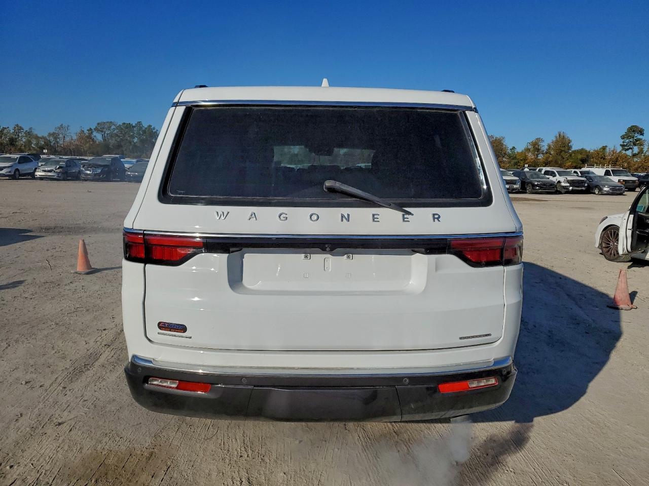 2022 Jeep Wagoneer Series I VIN: 1C4SJVATXNS196472 Lot: 94574985
