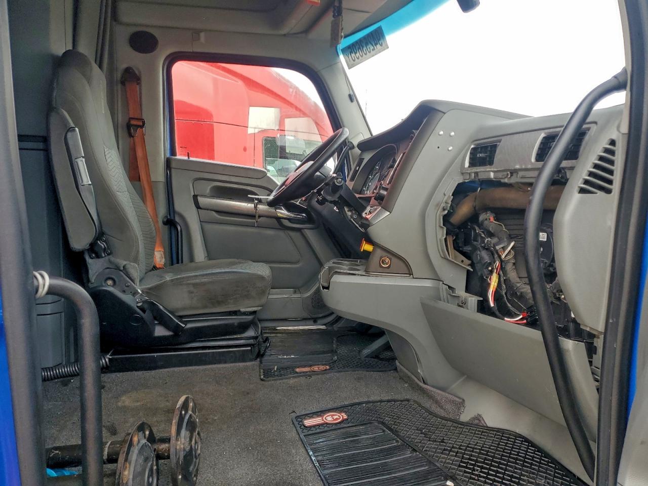 2018 Kenworth Construction T680 VIN: 1XKYD49X7JJ206107 Lot: 94253695