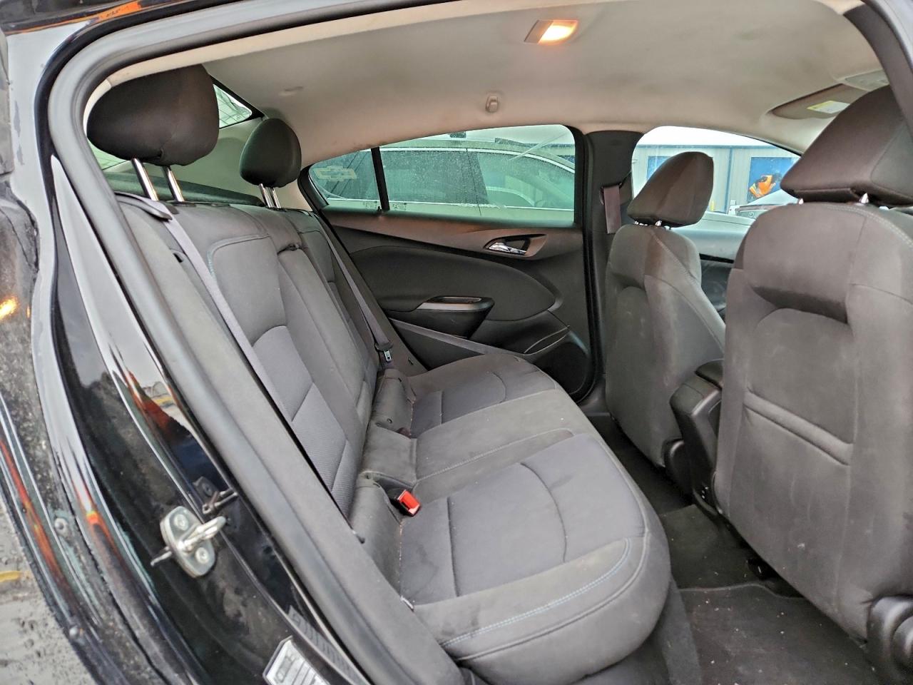 2017 Chevrolet Cruze Lt VIN: 1G1BE5SM5H7221693 Lot: 94305475