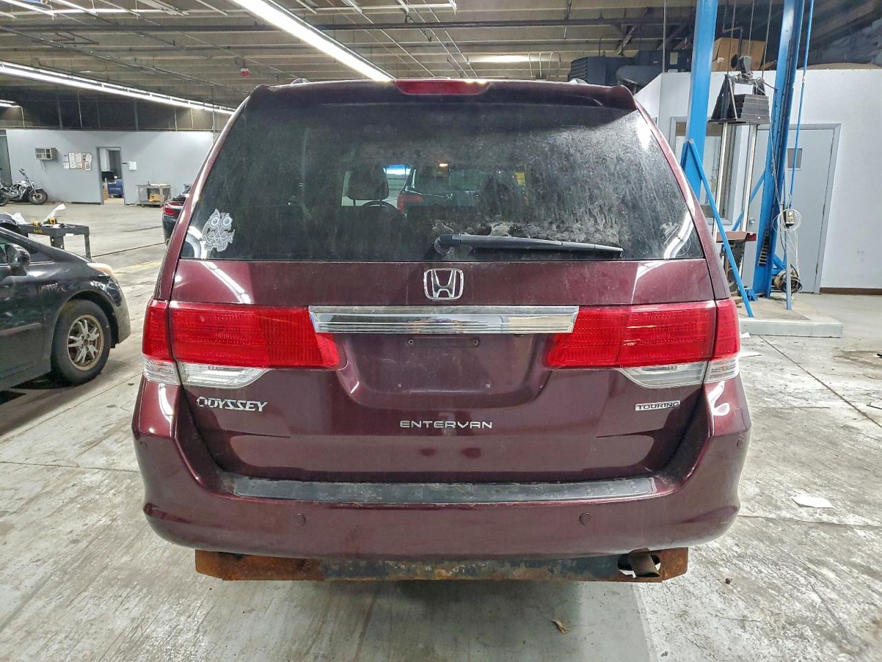 2010 Honda Odyssey Touring VIN: 5FNRL3H90AB063475 Lot: 96332865
