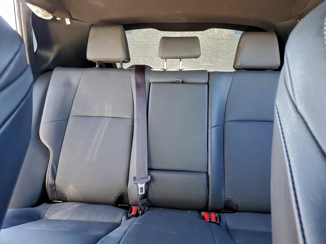 2024 Toyota Bz4X Xle VIN: JTMAAAAA8RA033169 Lot: 95922335