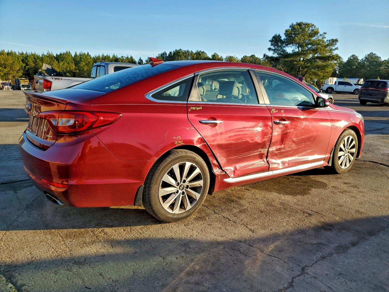 2015 Hyundai Sonata Sport VIN: 5NPE34AF1FH052756 Lot: 97755825