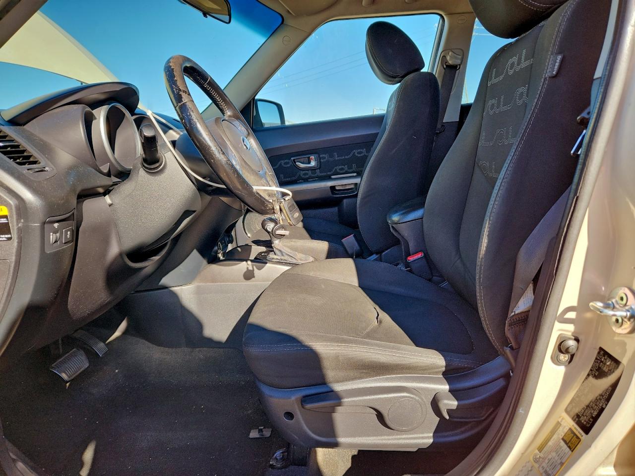 2013 Kia Soul + VIN: KNDJT2A61D7554106 Lot: 95002865