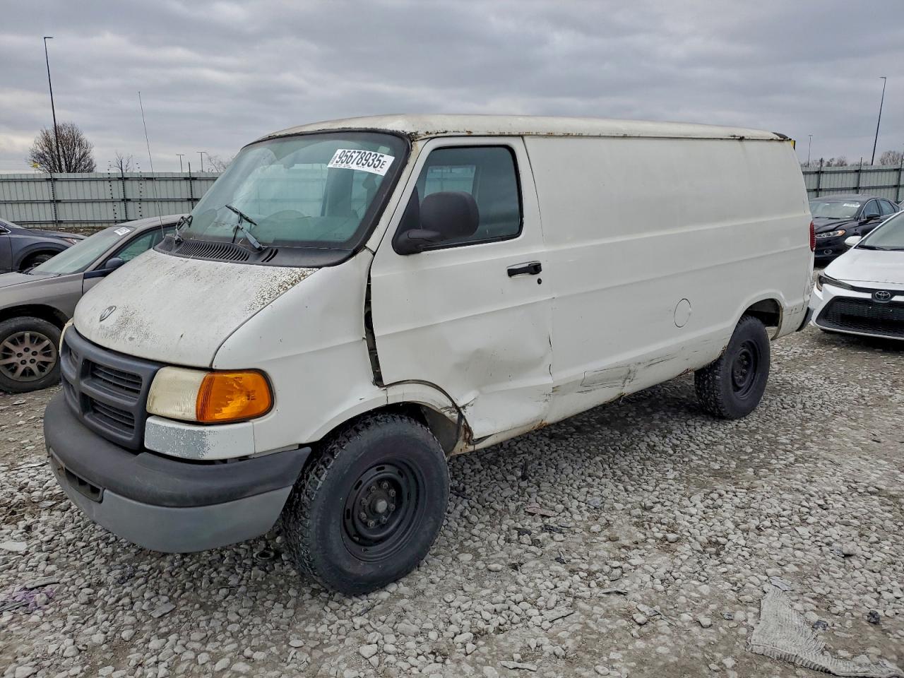 1998 Dodge Ram Van B2500