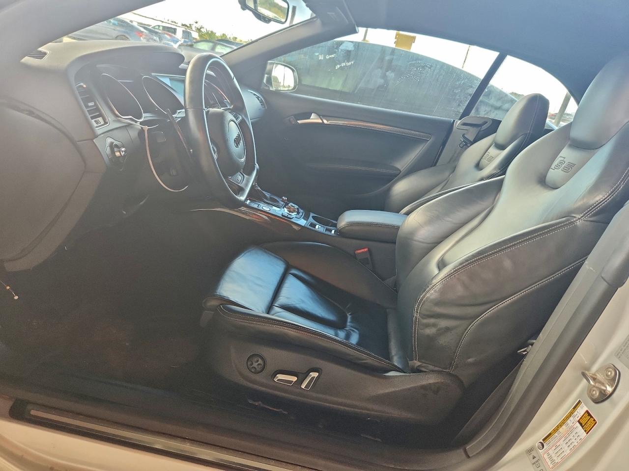 Фото: WAUCGAFH6EN003424