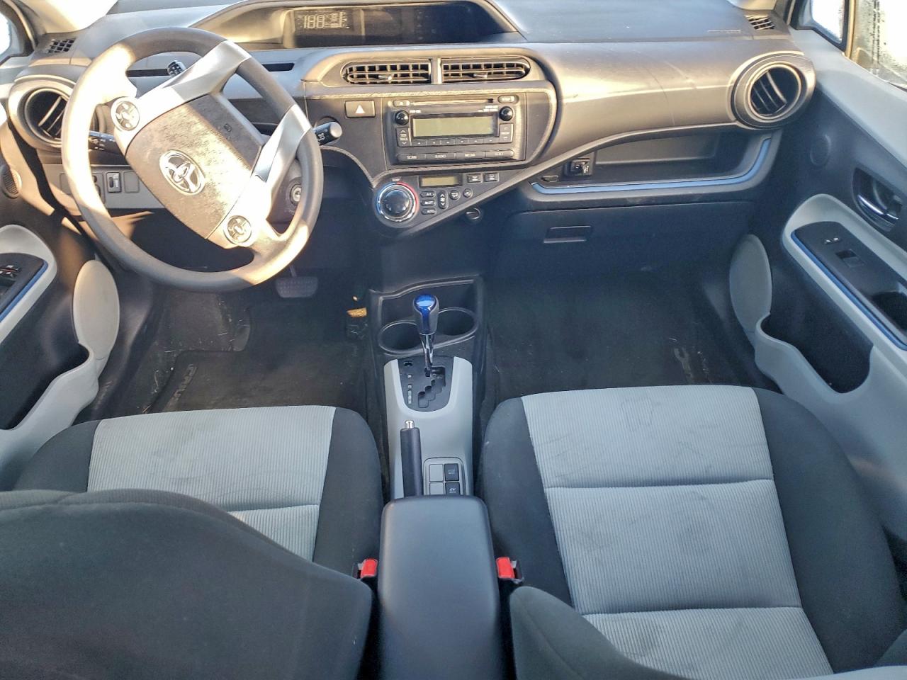 2013 Toyota Prius C VIN: JTDKDTB37D1041263 Lot: 96565065