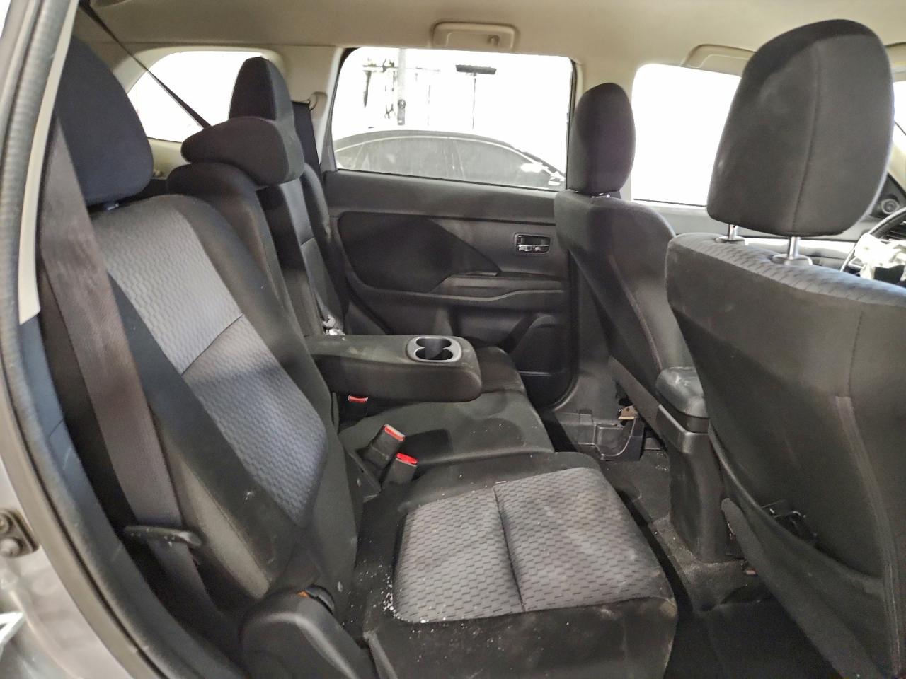 2014 Mitsubishi Outlander Se VIN: JA4AZ3A35EZ017930 Lot: 96579385