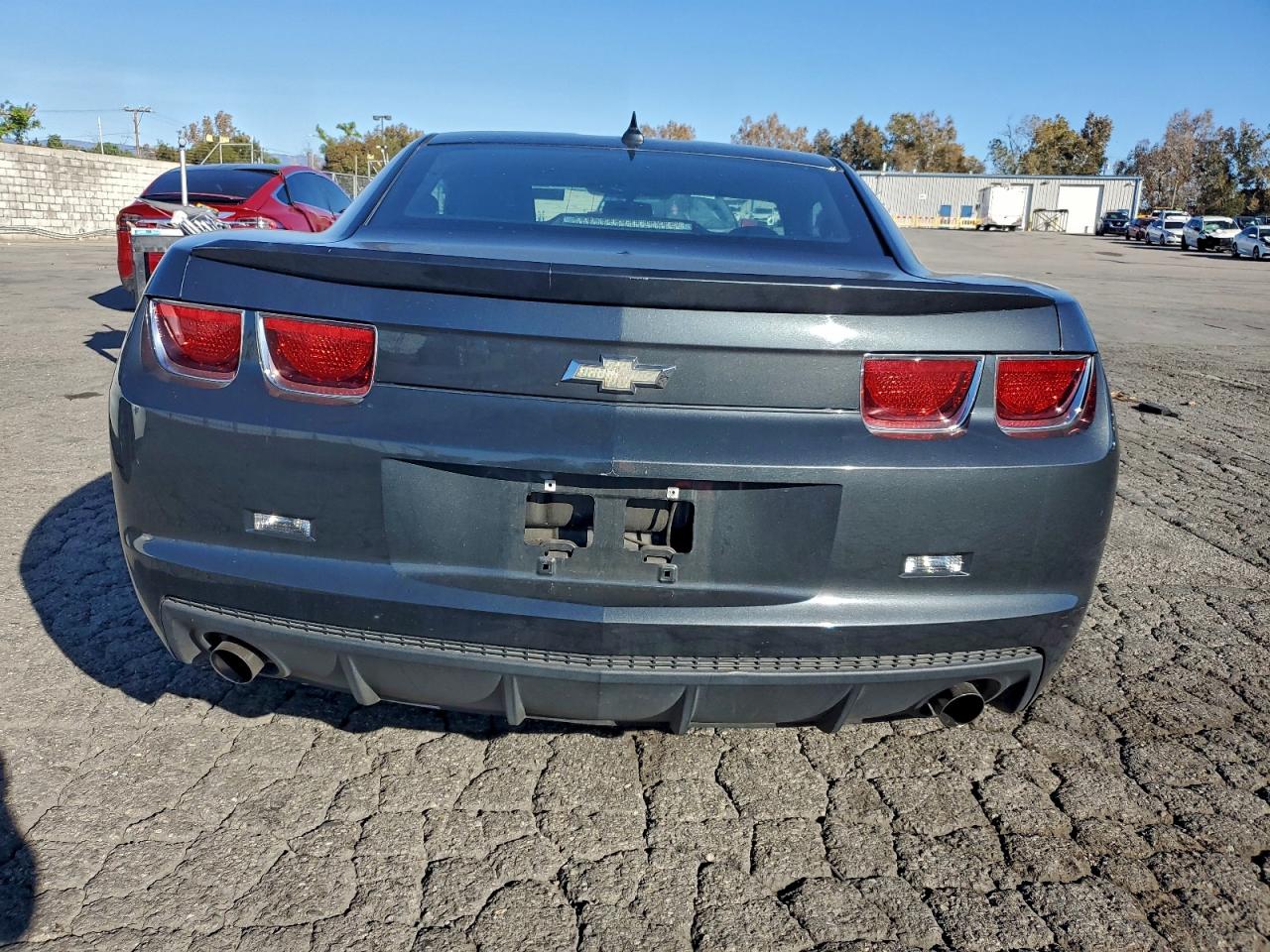 2013 Chevrolet Camaro Ls VIN: 2G1FA1E32D9120824 Lot: 94901345