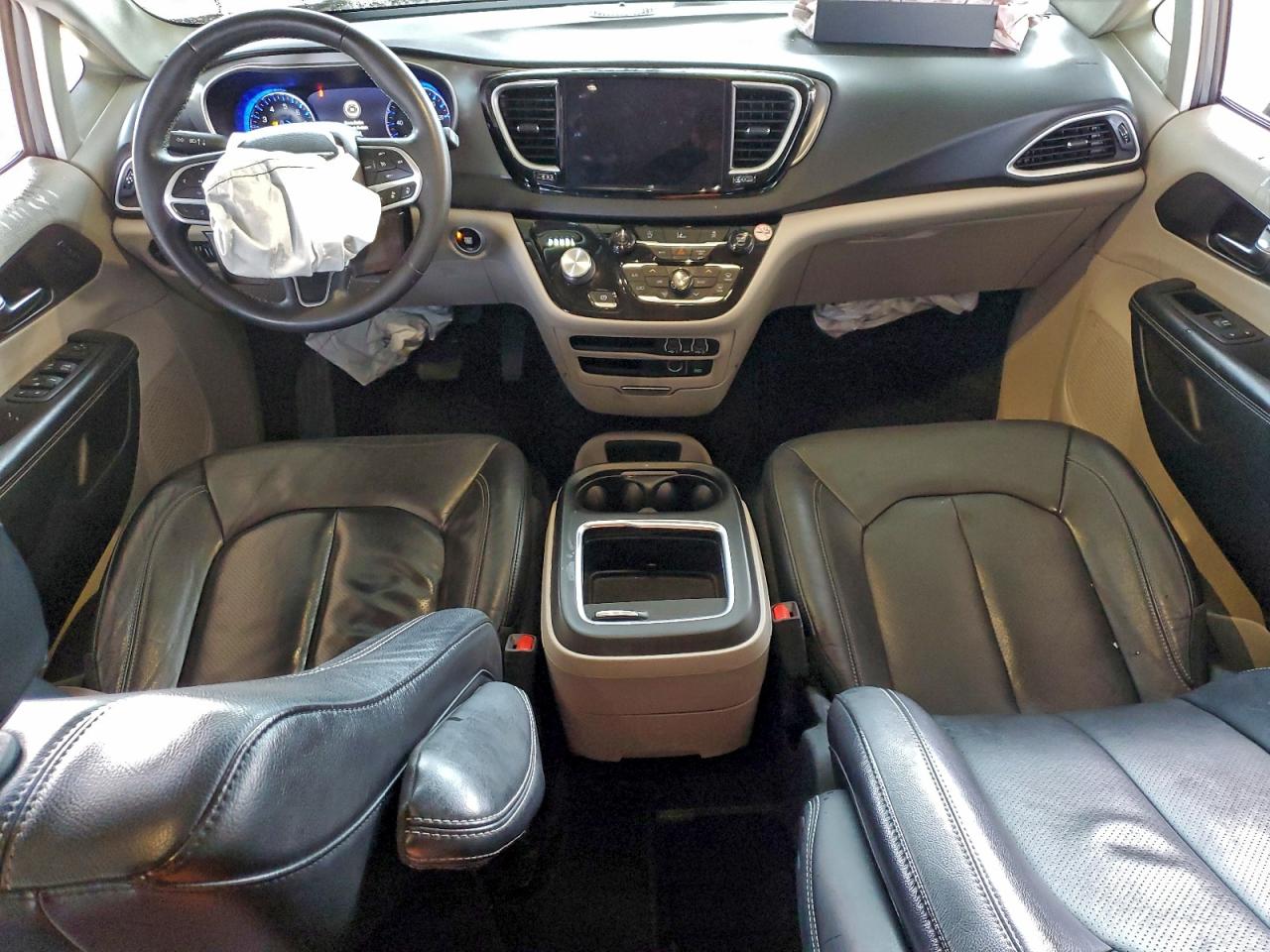 2022 Chrysler Pacifica Touring L VIN: 2C4RC1BG7NR169766 Lot: 95081955