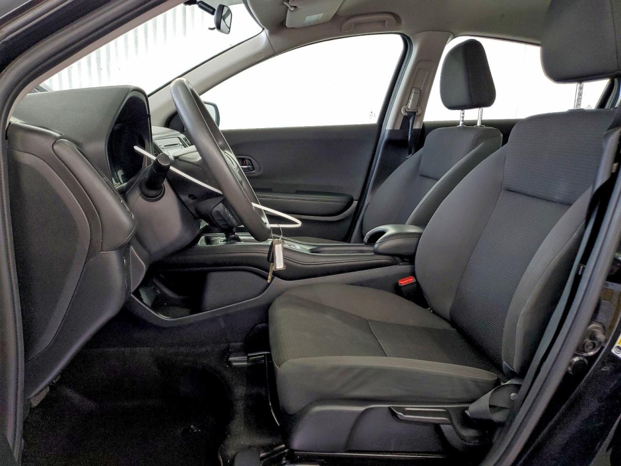 2020 Honda Hr-V Lx VIN: 3CZRU6H33LM737511 Lot: 95300845