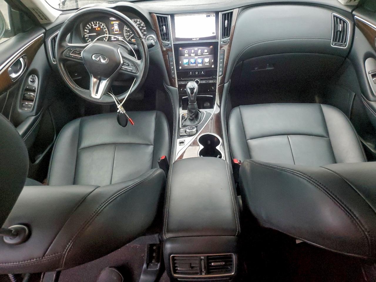 2018 Infiniti Q50 Luxe VIN: JN1EV7AP9JM590272 Lot: 95922165