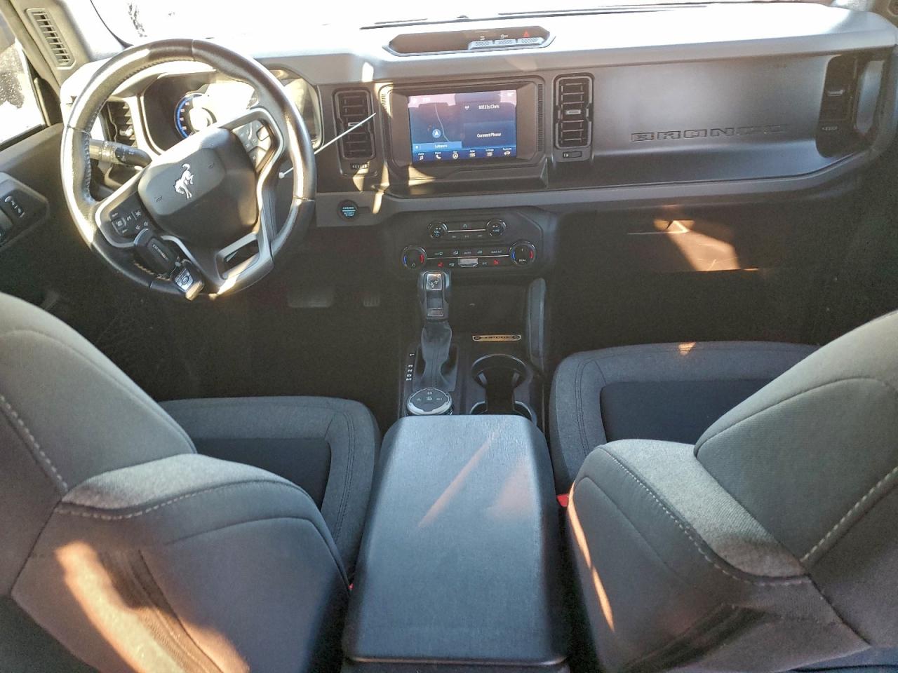 2021 Ford Bronco Base VIN: 1FMDE5BH6MLA98261 Lot: 97362395