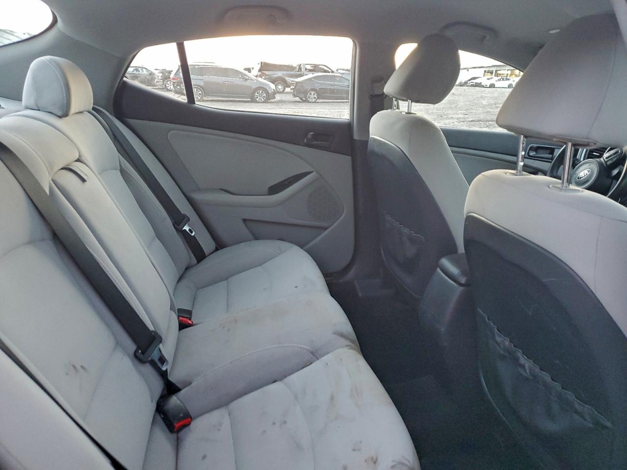 2014 Kia Optima Lx VIN: 5XXGM4A7XEG307302 Lot: 95221555